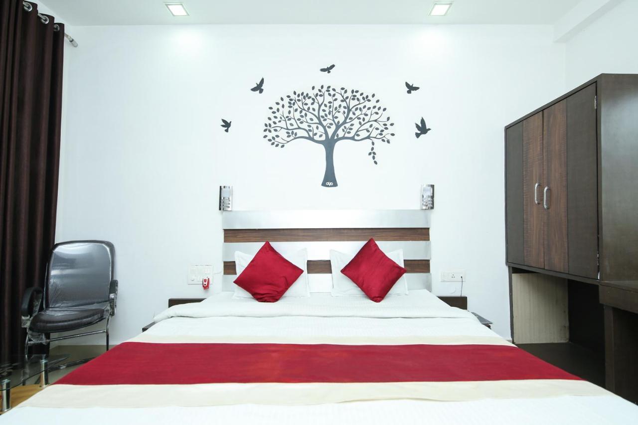 Oyo 3603 White Pearl Hotel Jabalpur Exterior foto