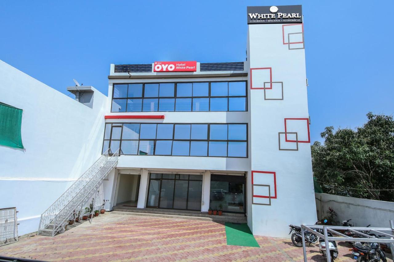 Oyo 3603 White Pearl Hotel Jabalpur Exterior foto